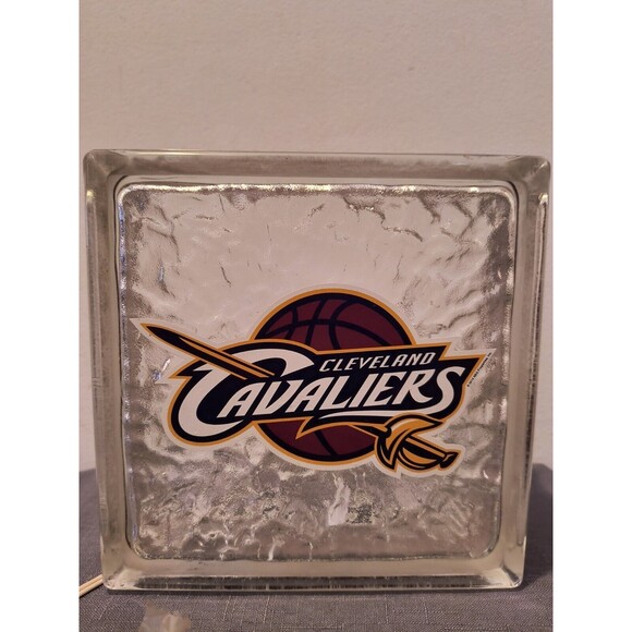 Cleveland Cavaliers Light Up Glass Block 8 X 8 Inches² Man Cave - Picture 1 of 8
